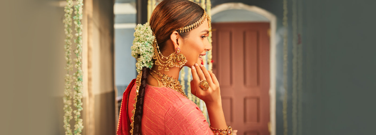 From Festivals to Weddings: Stunning Indian Hair Accessories for Every Occasion