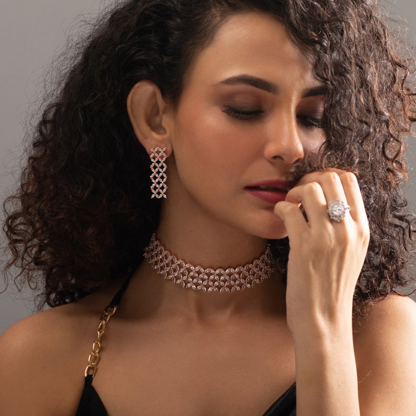 7 Easy Jewelry Tips to Rock a High Fashion Look This New Year