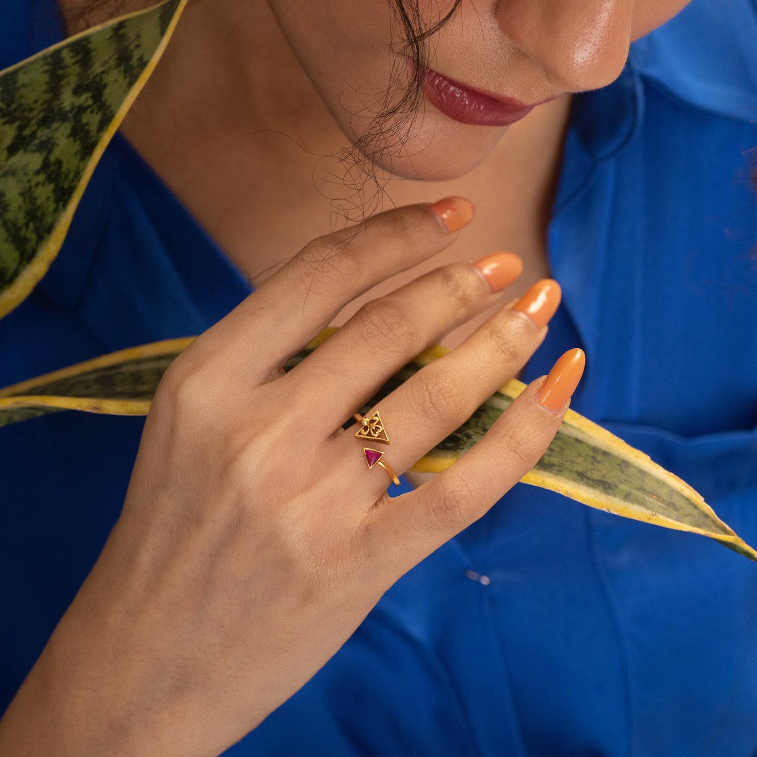 Own Your Office Look with These 10 Fashion Jewellery Tips!