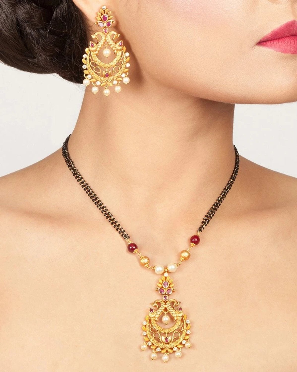 Raman Antique Black Beads Necklace
