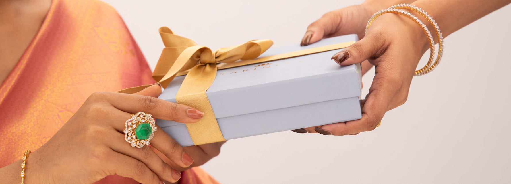 The Ultimate Guide to Jewelry Gifting: How to Choose the Perfect Piece for Every Occasion