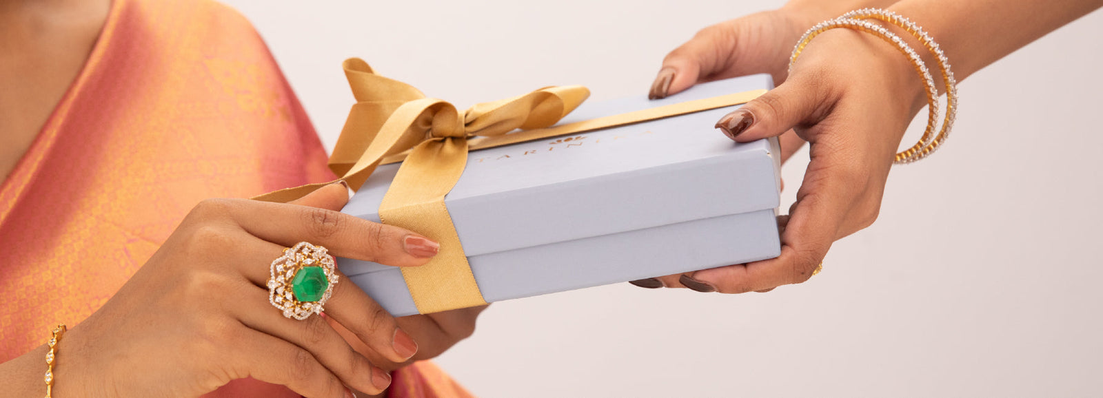 The Ultimate Guide to Jewelry Gifting: How to Choose the Perfect Piece for Every Occasion
