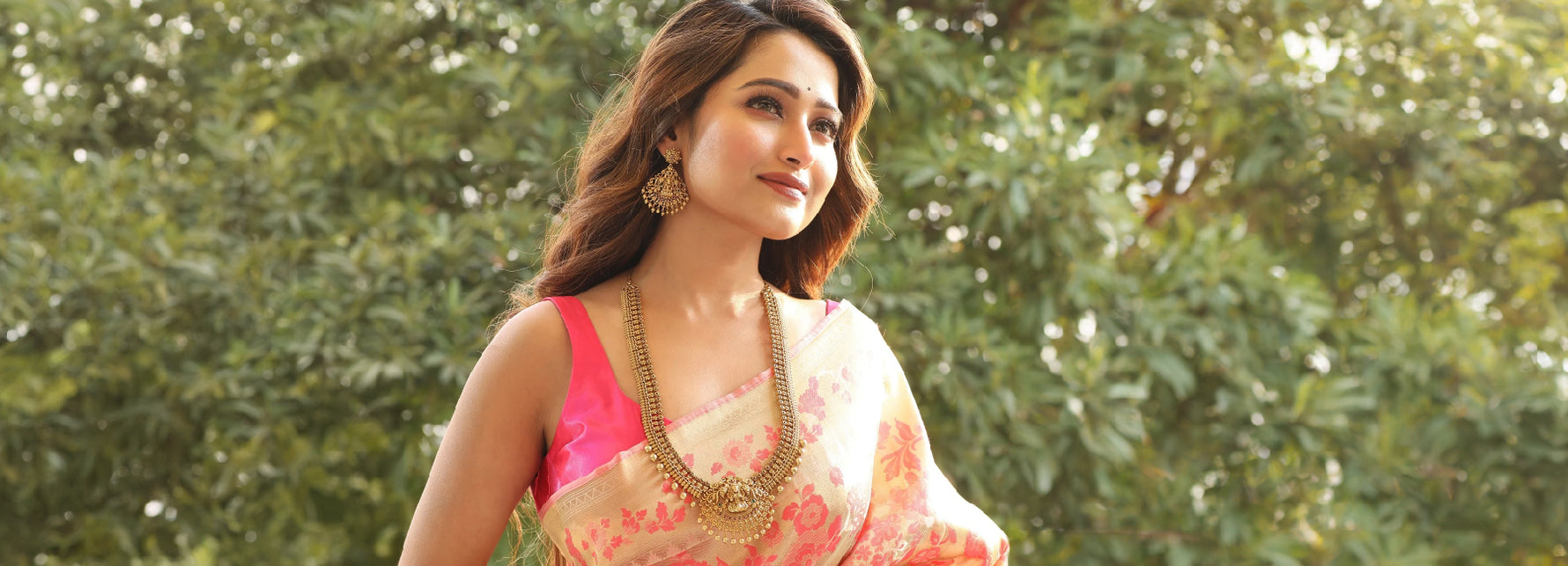7 Ways to Style Temple Jewelry for Different Ethnic Looks
