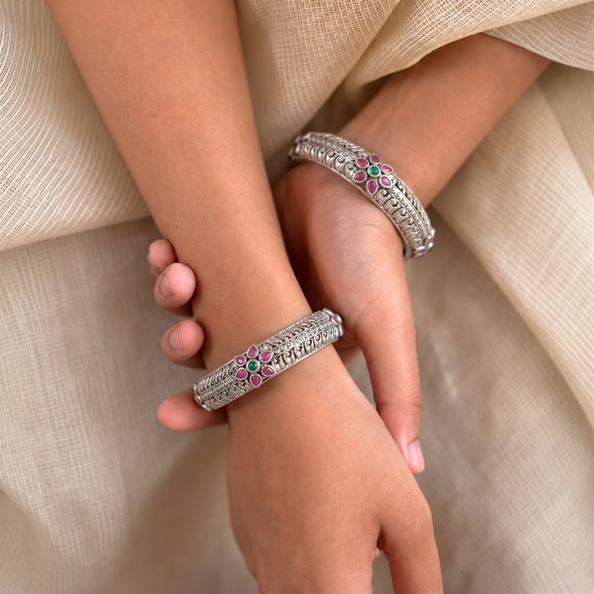 Suhani Oxidized Bangles