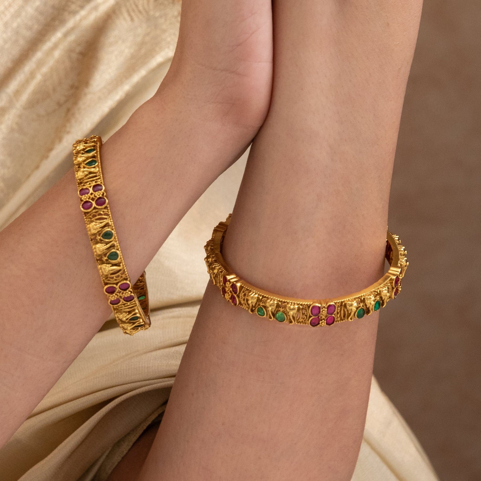 Mrinalika Antique Bangles