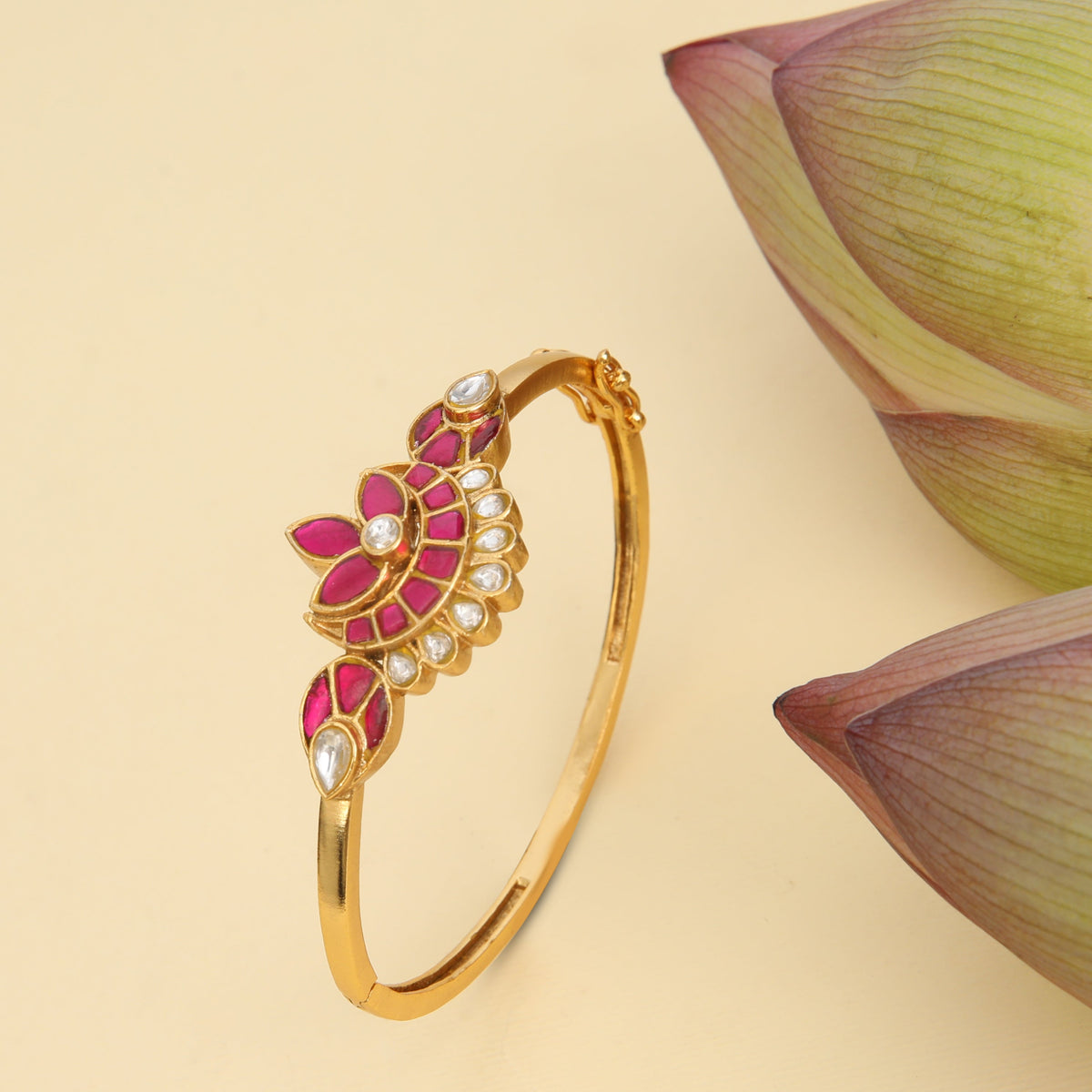 Ishya Antique Bracelet
