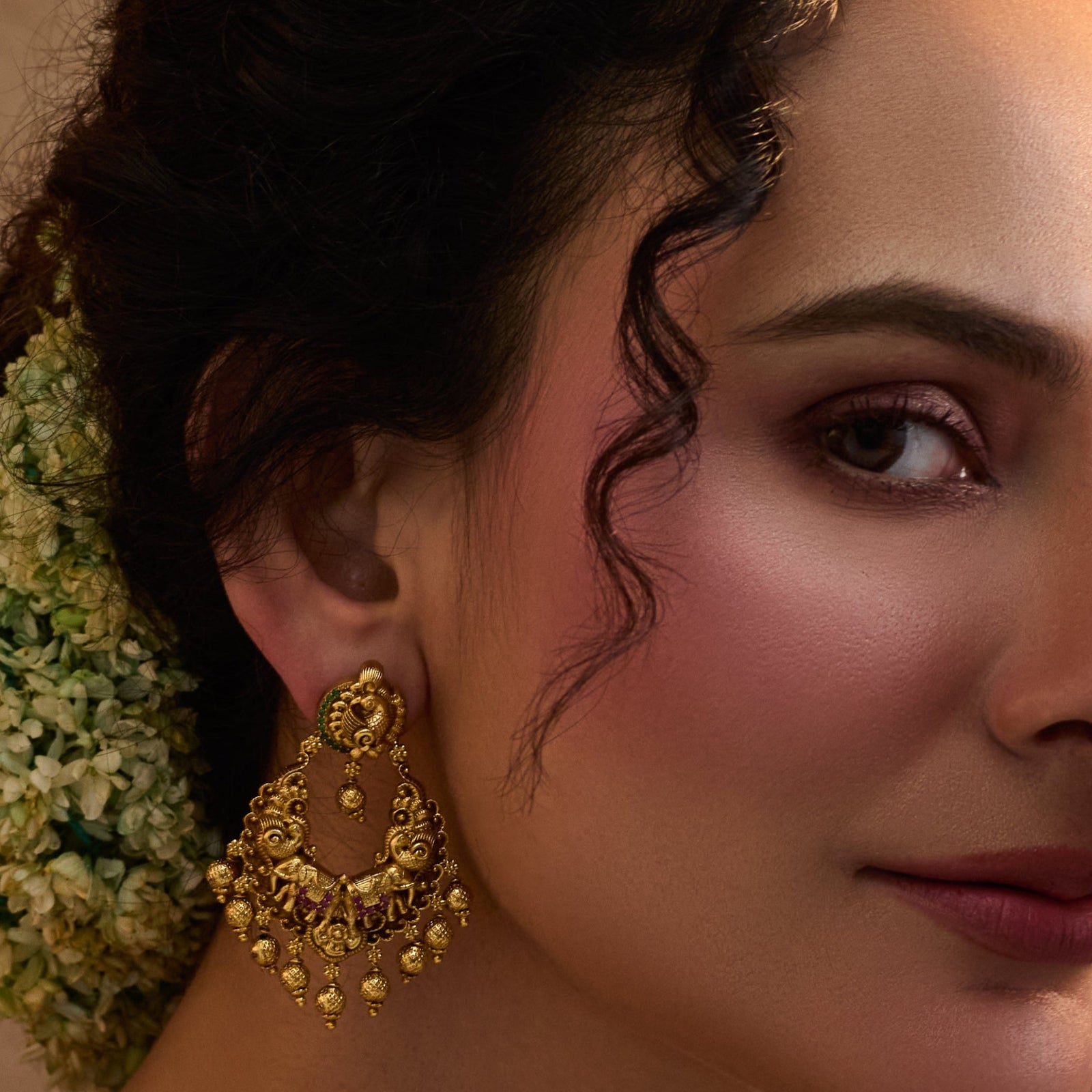 Avinka Antique Chandbali Earrings