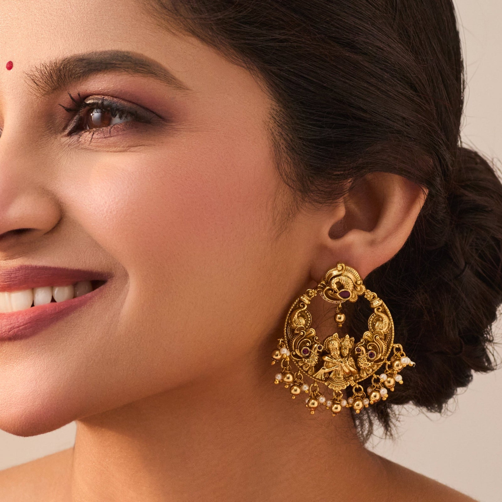 Radhiya Antique Chandbali Earrings