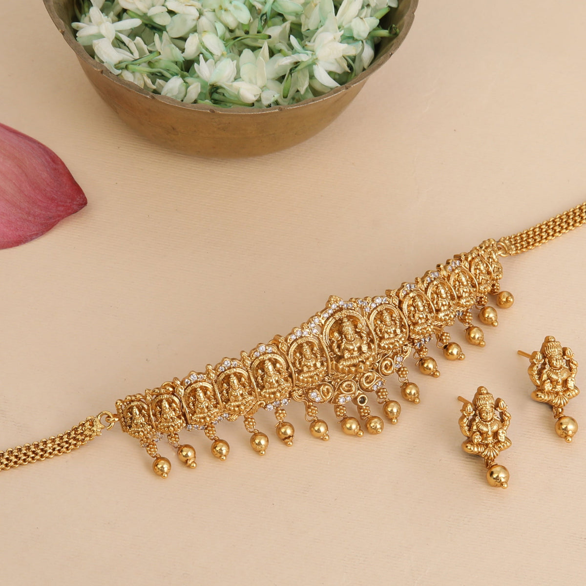 Devyani Antique Choker Set