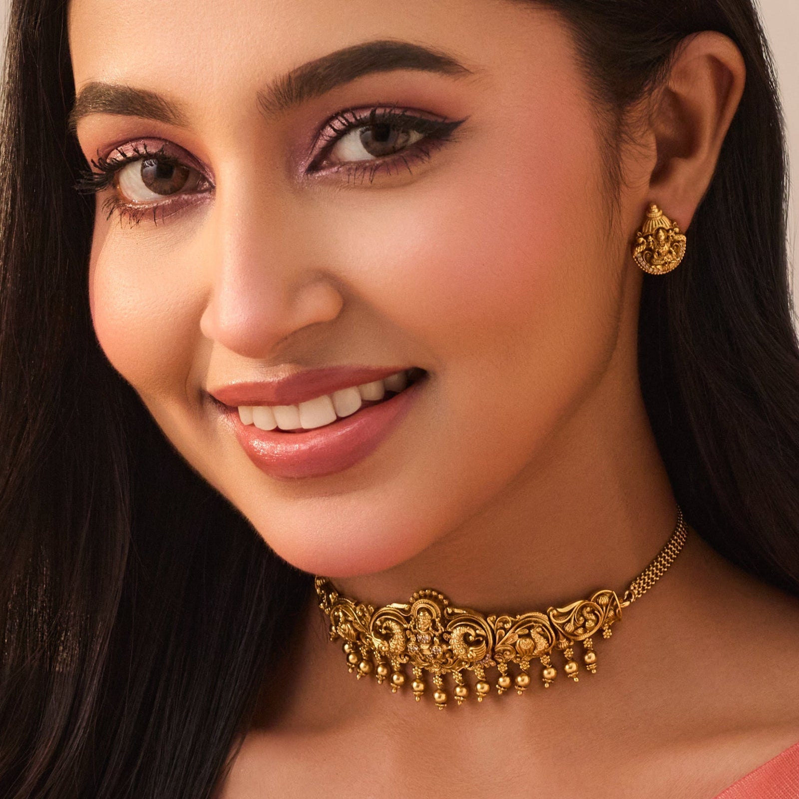 Vamika Antique Choker Set