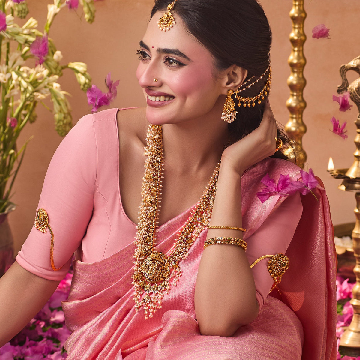 Siya Ram Antique Necklace Set