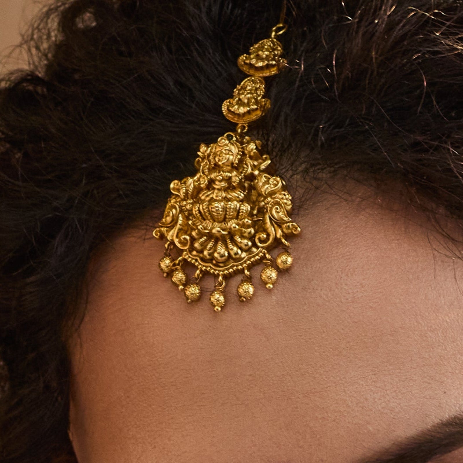 Mahayana Antique Maang Tikka