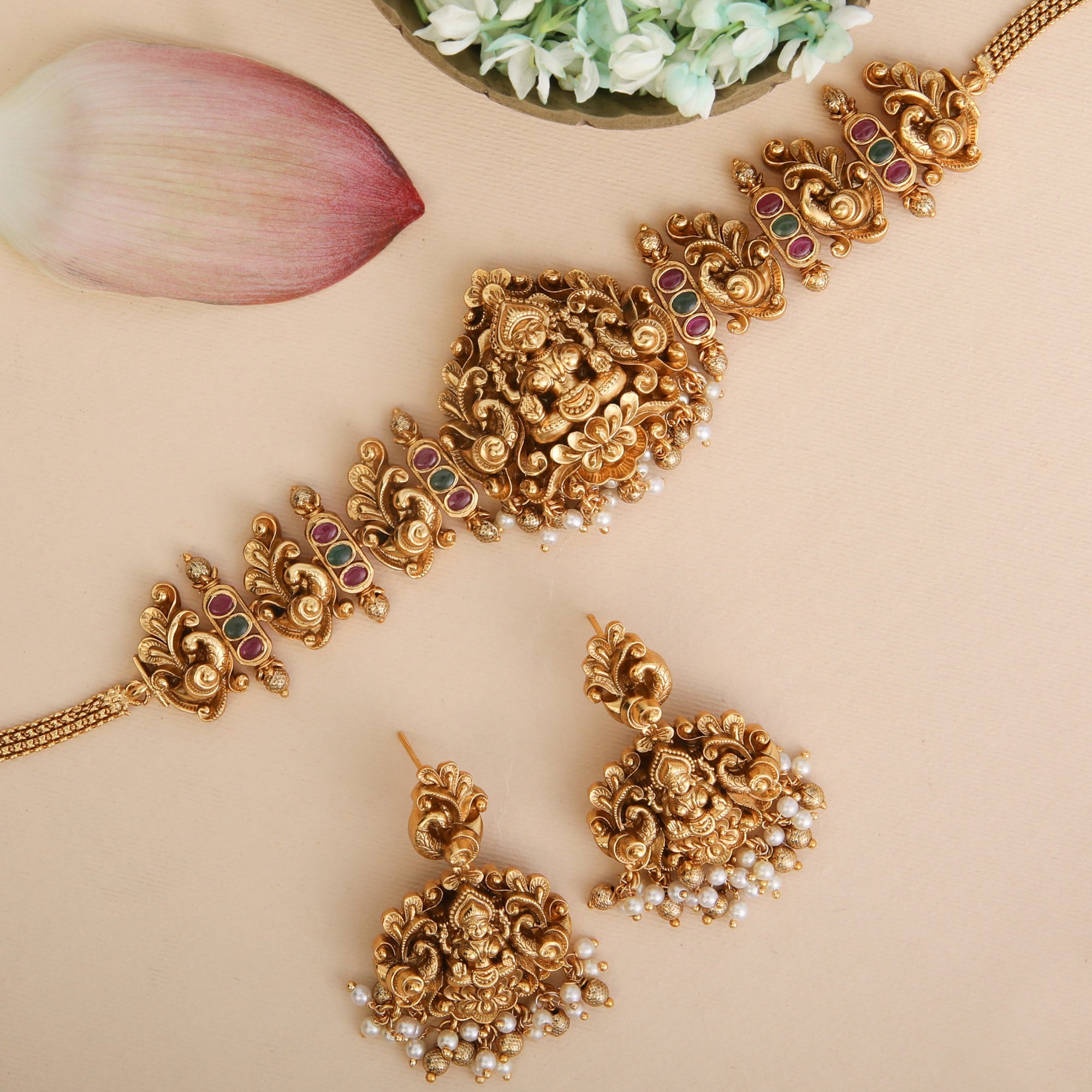 Kumudini Antique Choker Set