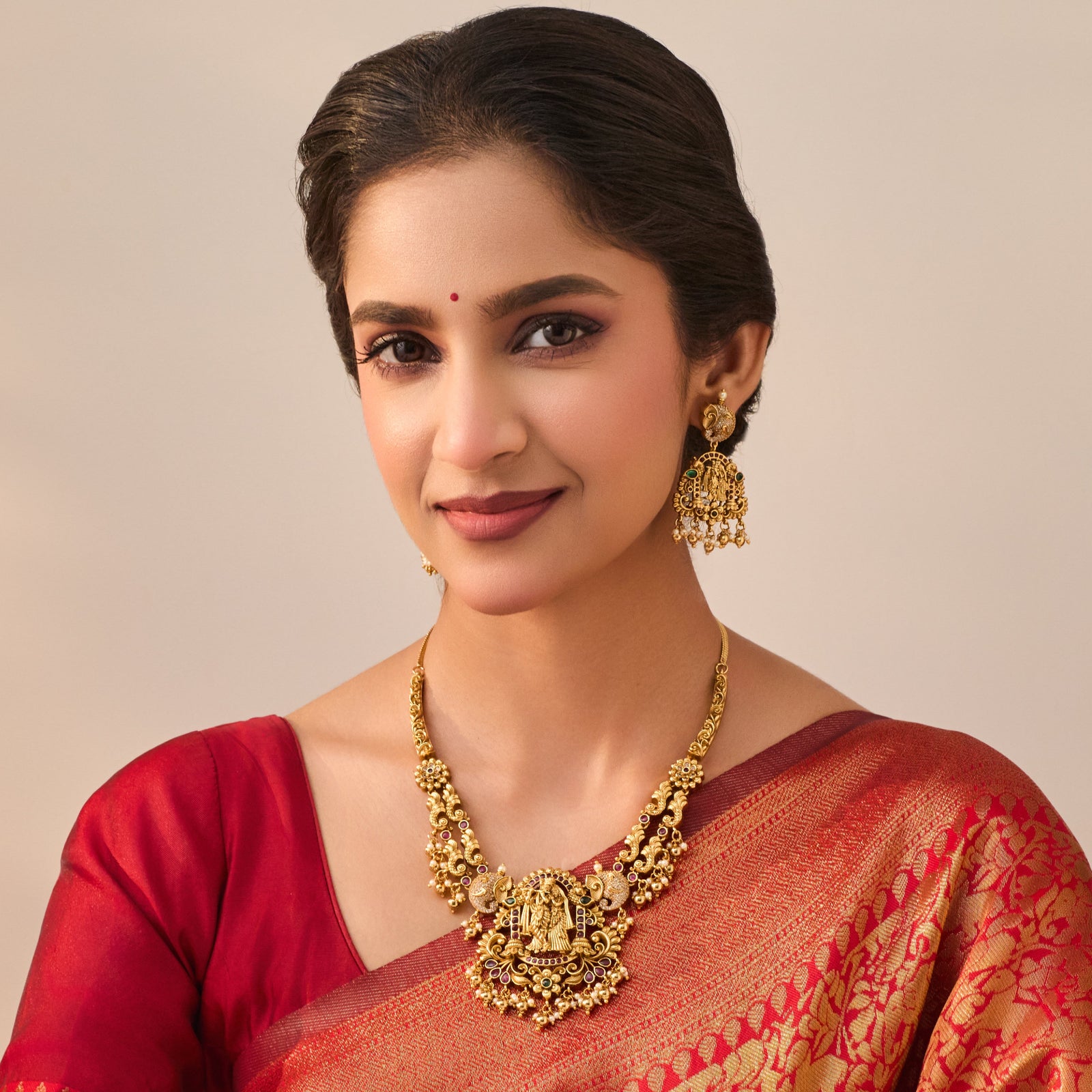 Radhika Antique Necklace Set