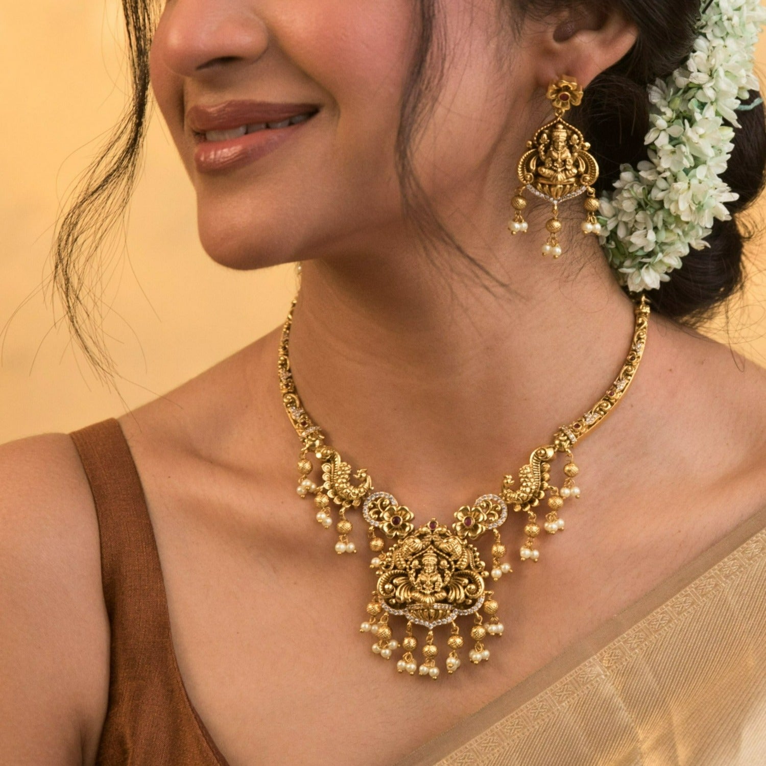 Sirisa Antique Necklace Set