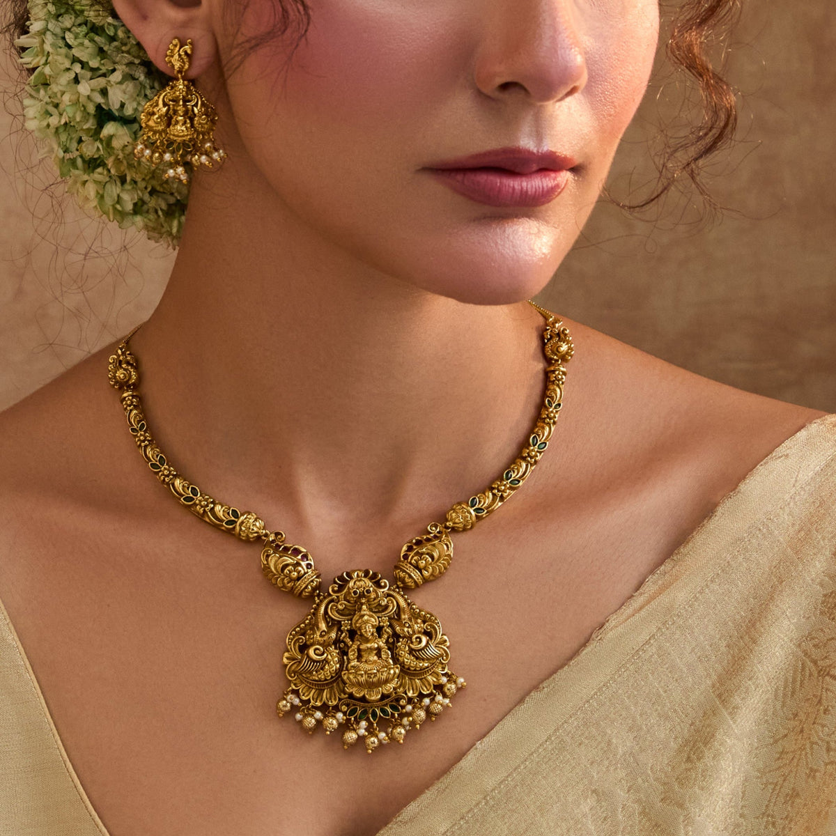 Mahika Laxmi Antique Necklace Set