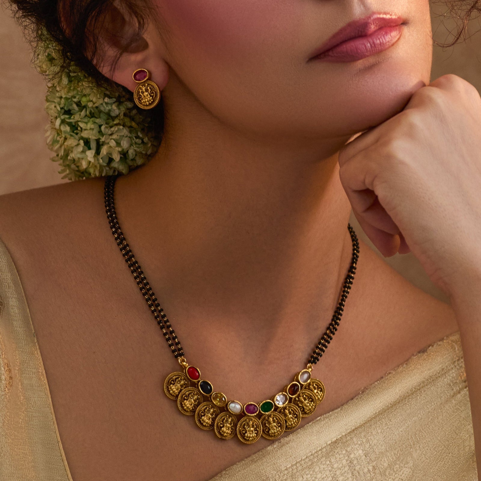 Shrinika Navaratna Black Beads Necklace Set