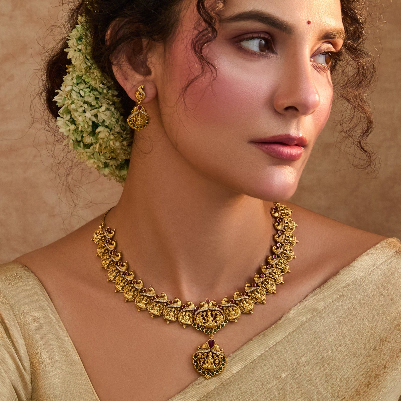 Rajshree Antique Necklace Set