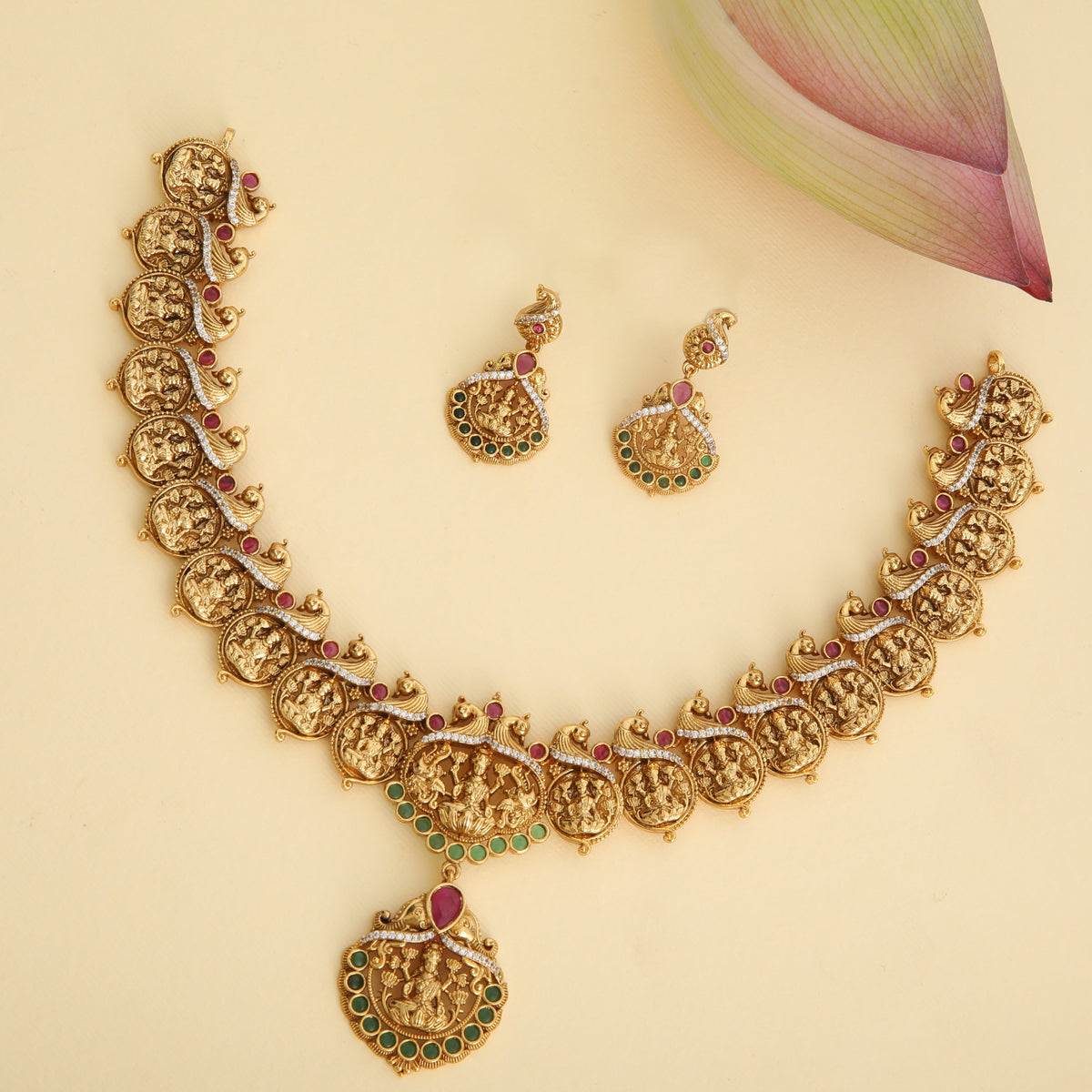 Rajshree Antique Necklace Set