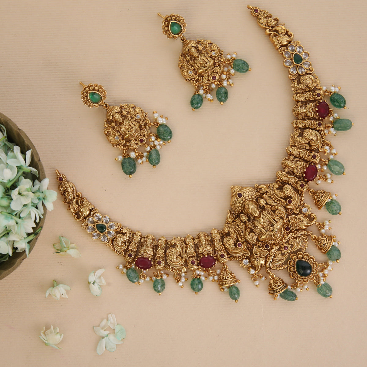 Anwita Antique Necklace Set