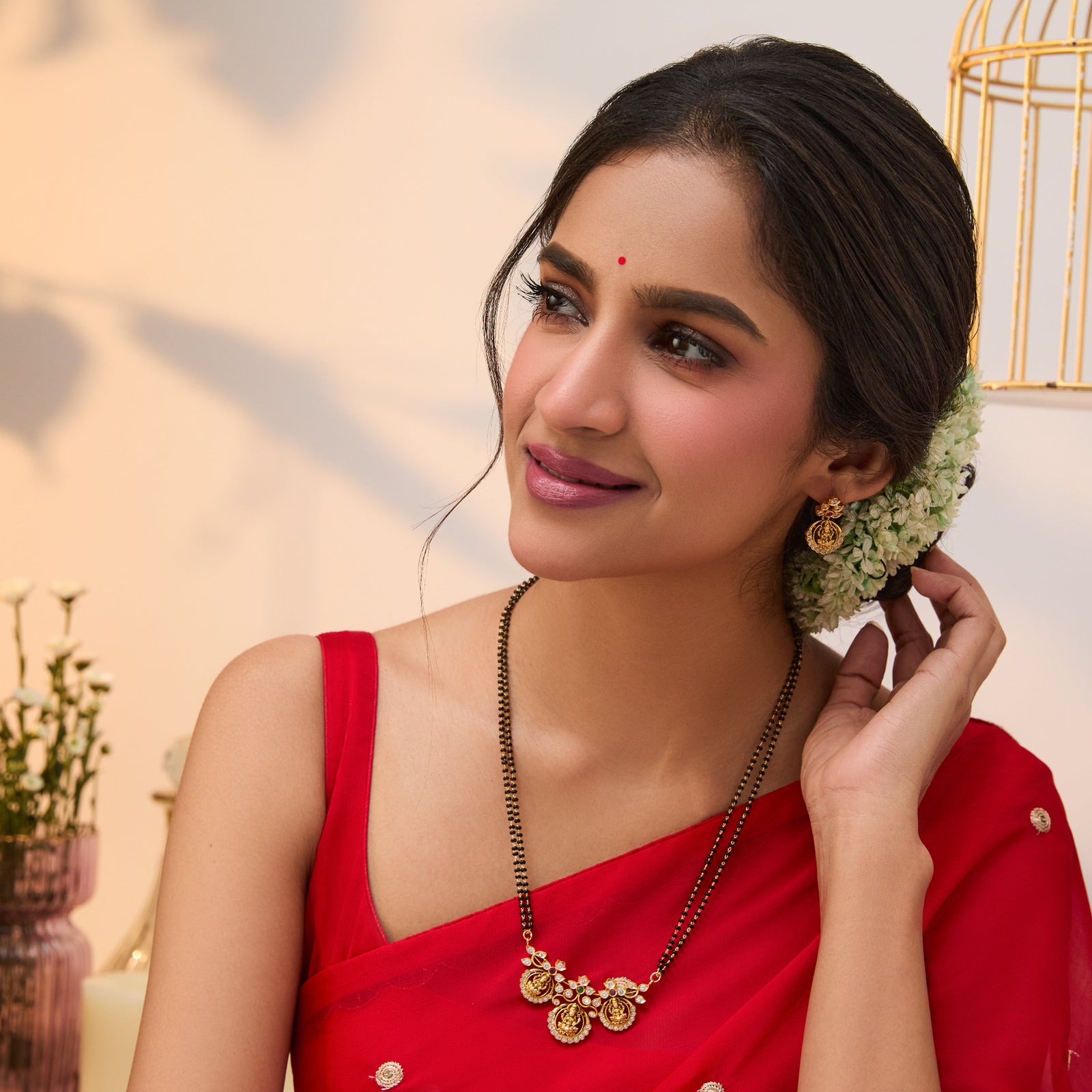 Tanvika Antique Black Beads Necklace Set