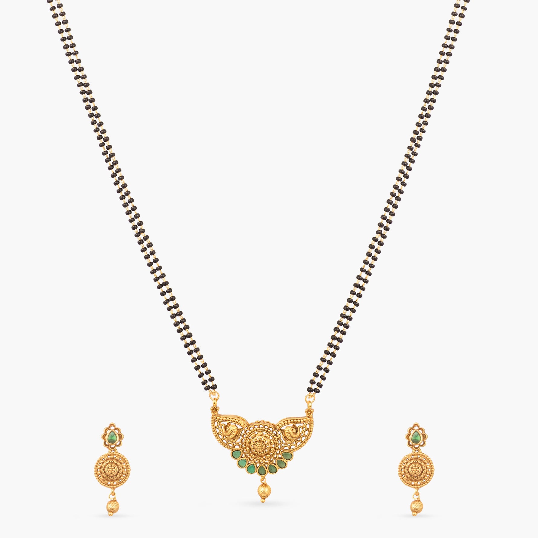 Eshwari Antique Black Beads Necklace Set