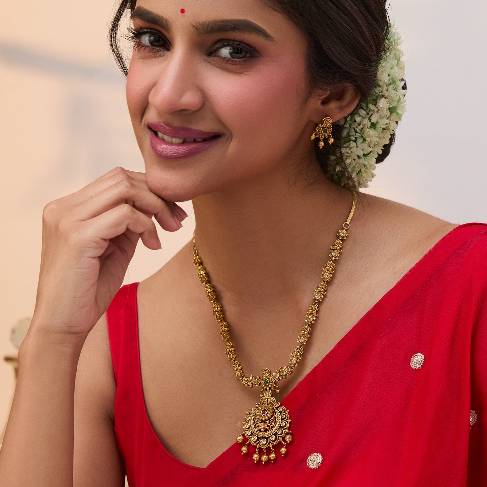 Ishira Antique Necklace Set