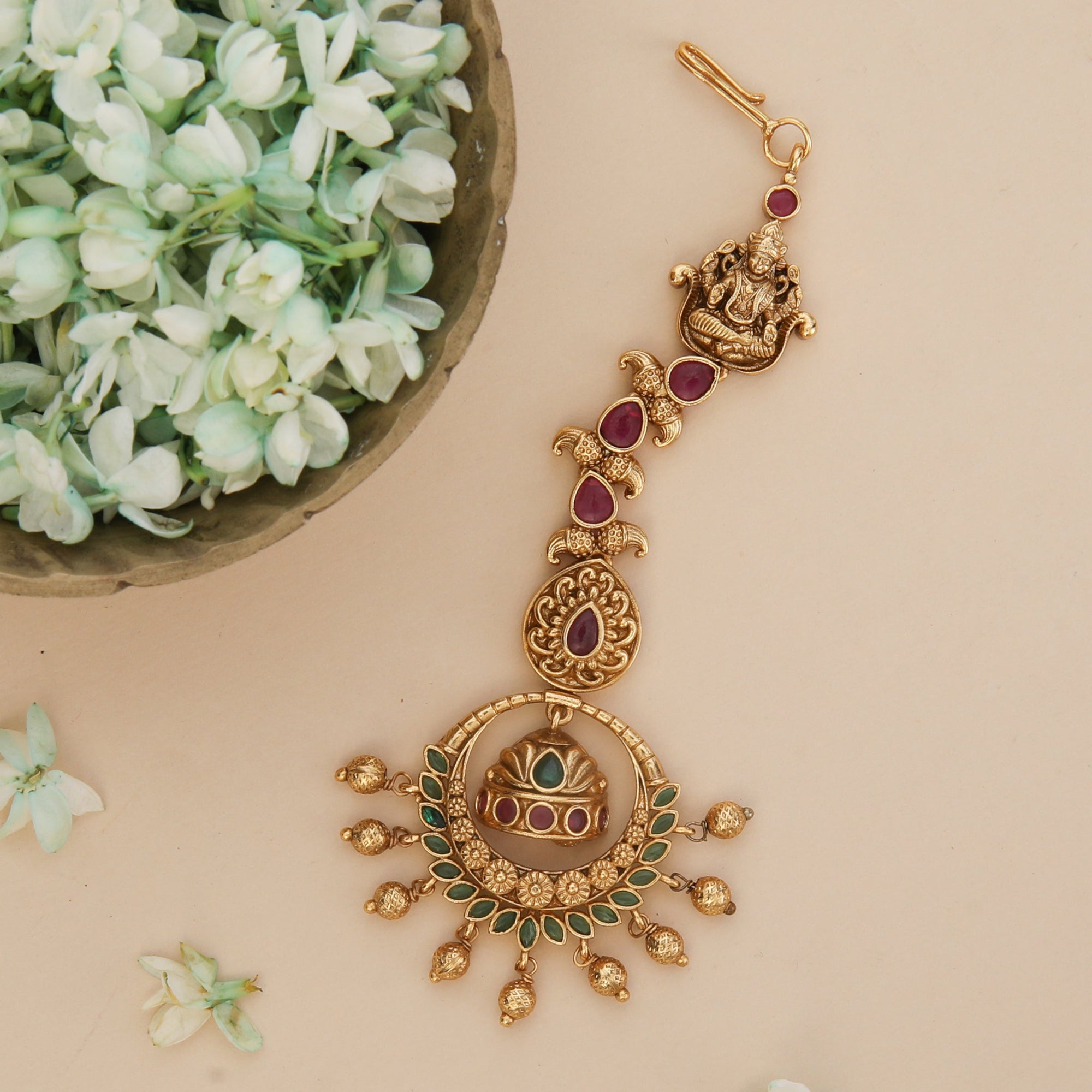 Soulina Antique Maang Tikka