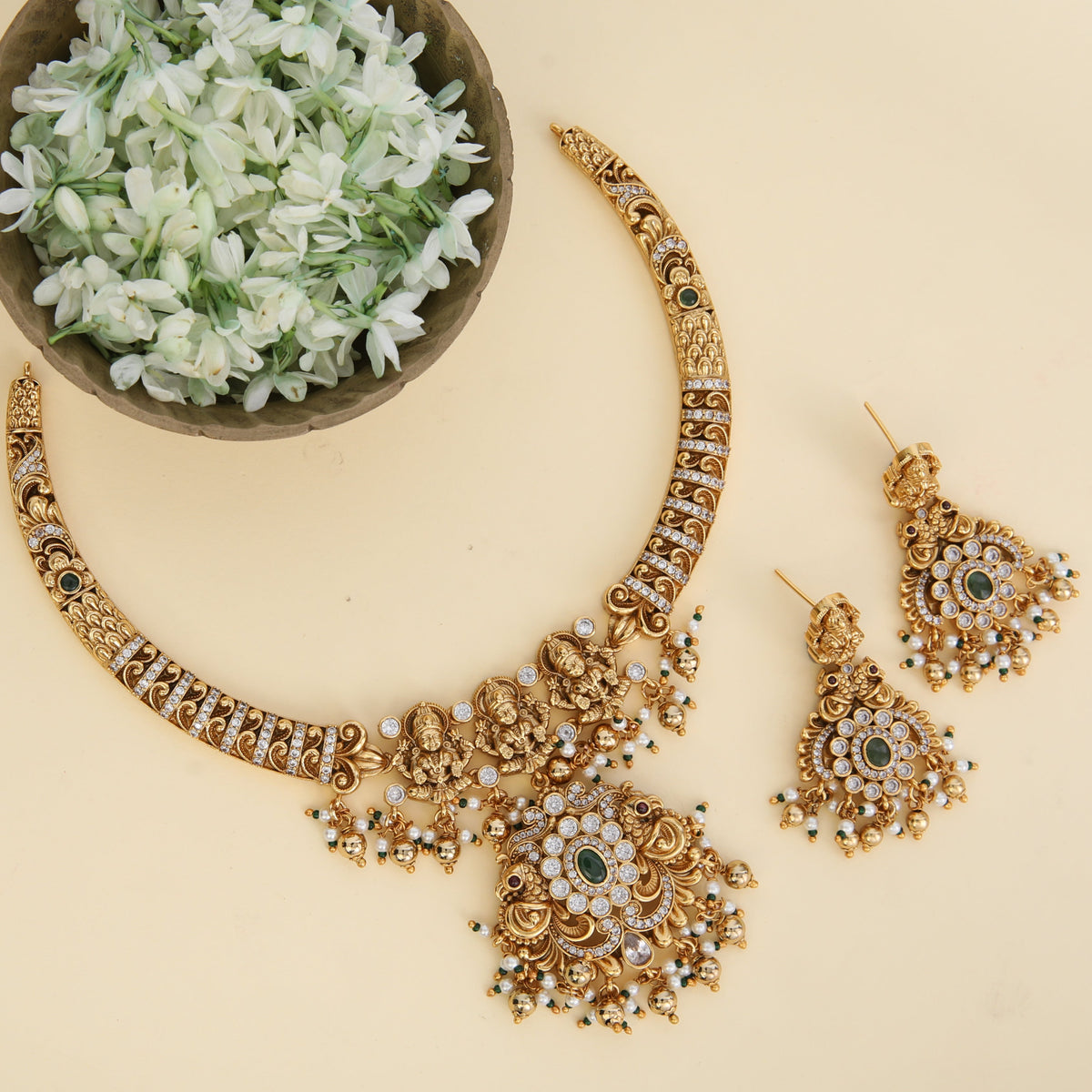 Vika Antique Necklace Set