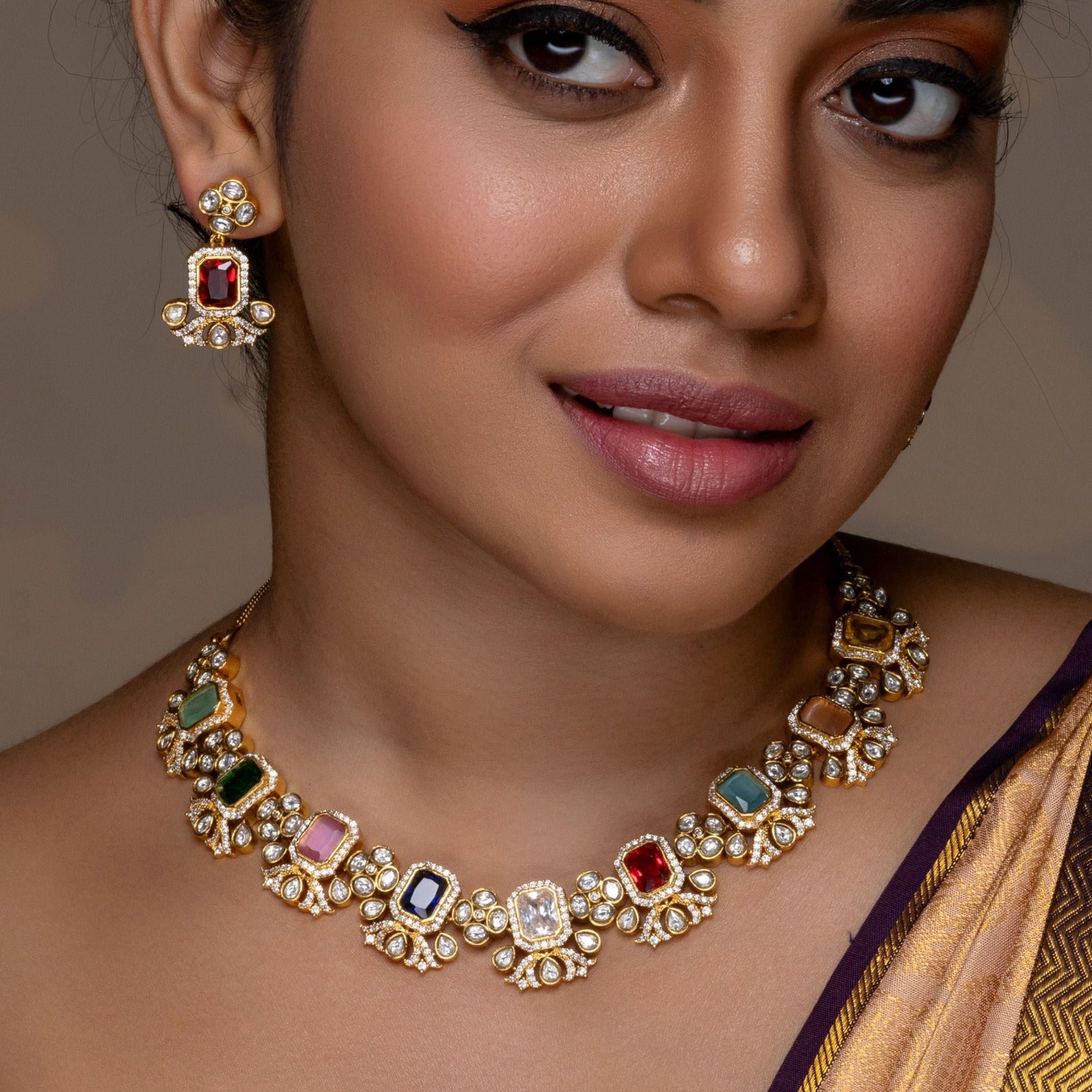 Buy Vyapini Antique Navaratna Necklace Set Tarinika