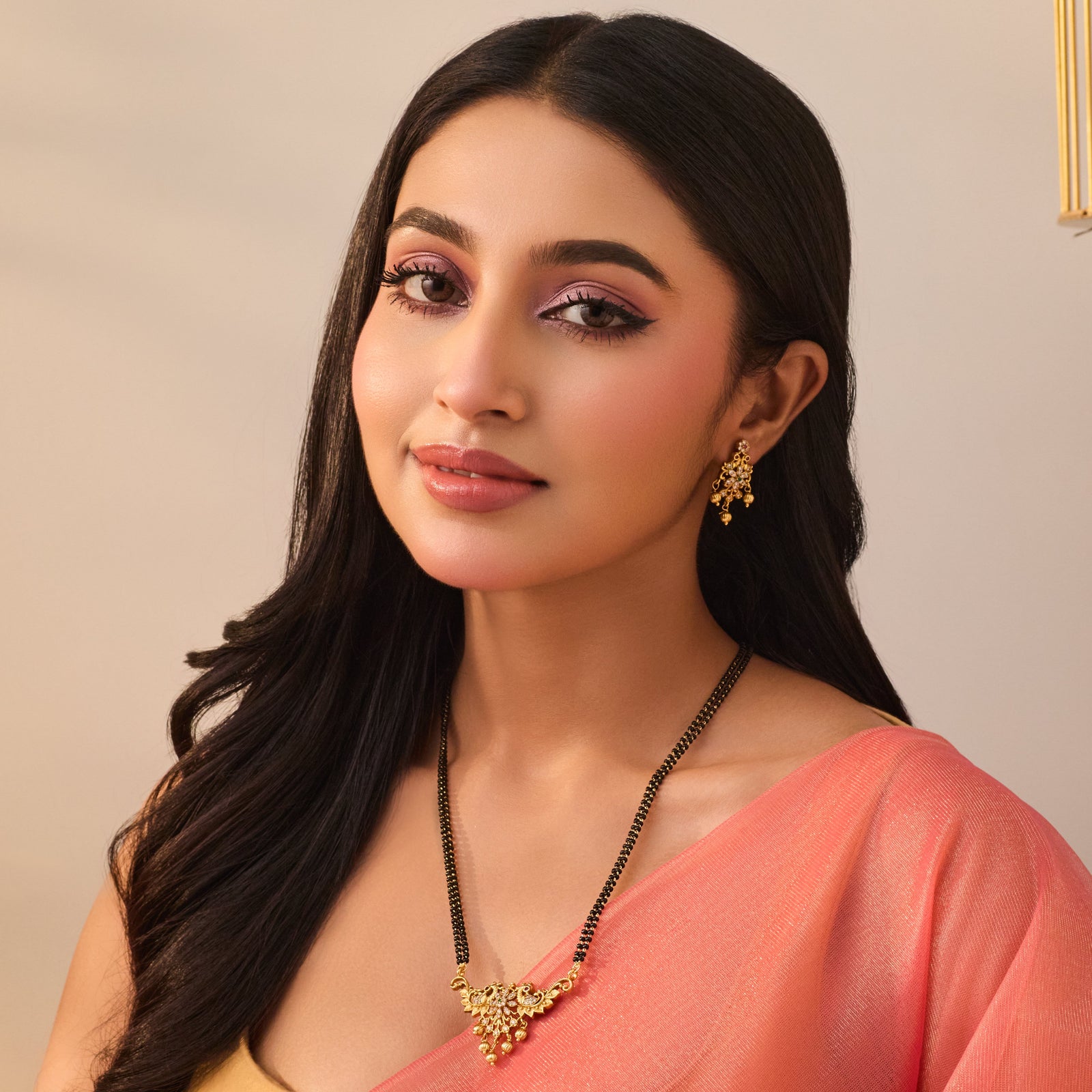 Manjari Black Beads Pendant Set