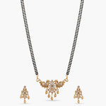 Manjari Black Beads Pendant Set