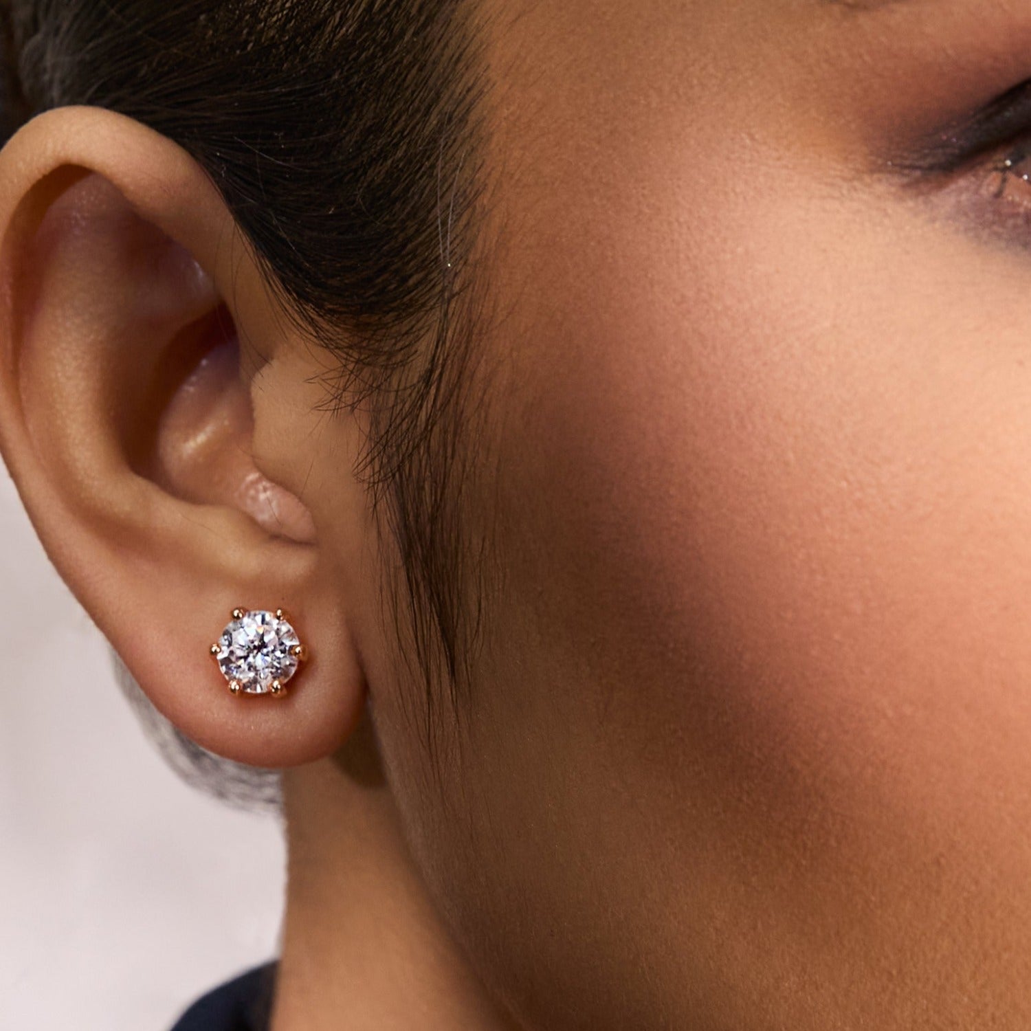 Classic Round CZ  Solitaire 925 Silver Stud Earrings