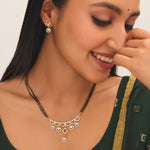Classic White Red Black Beads Necklace Set