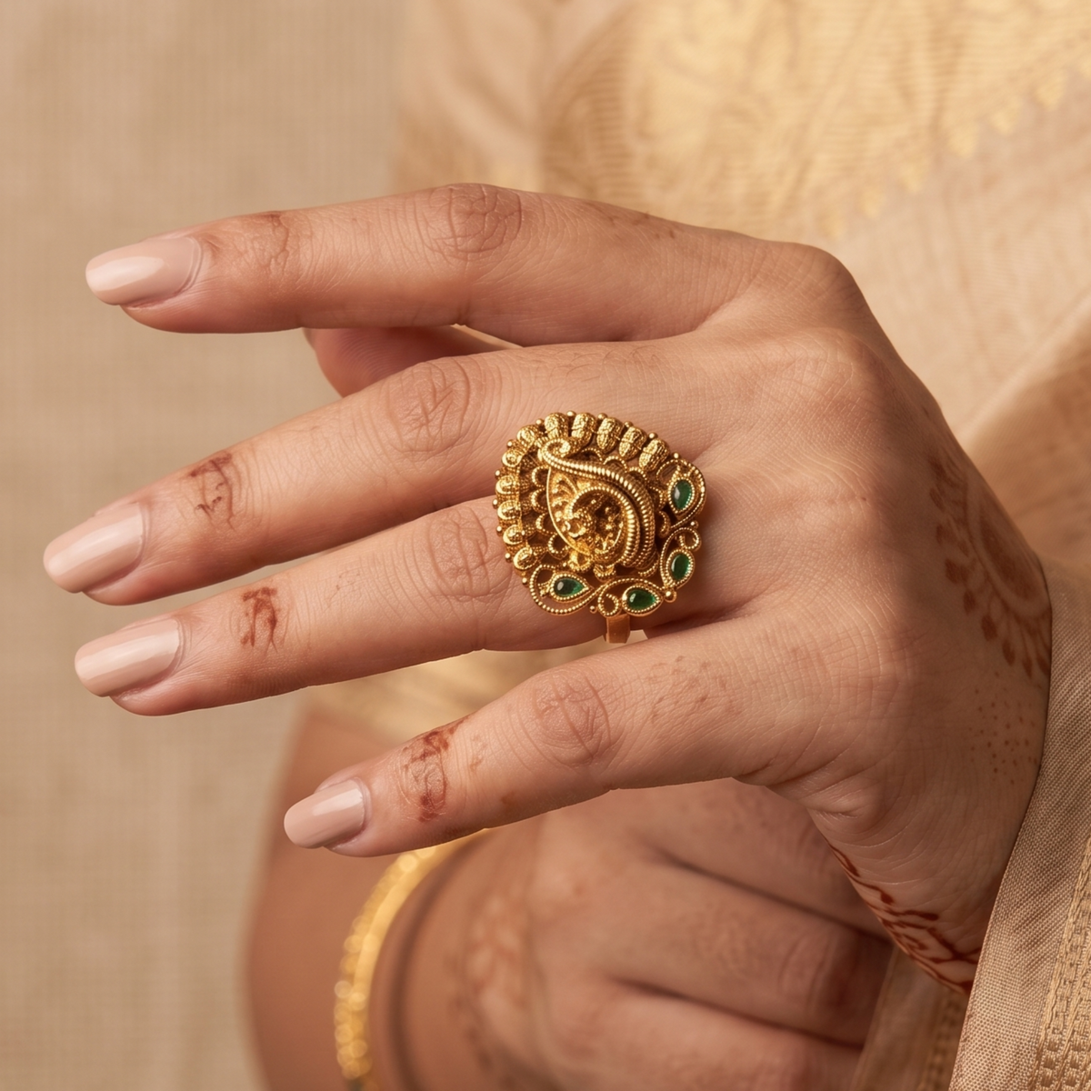 Varni Antique Finger Ring