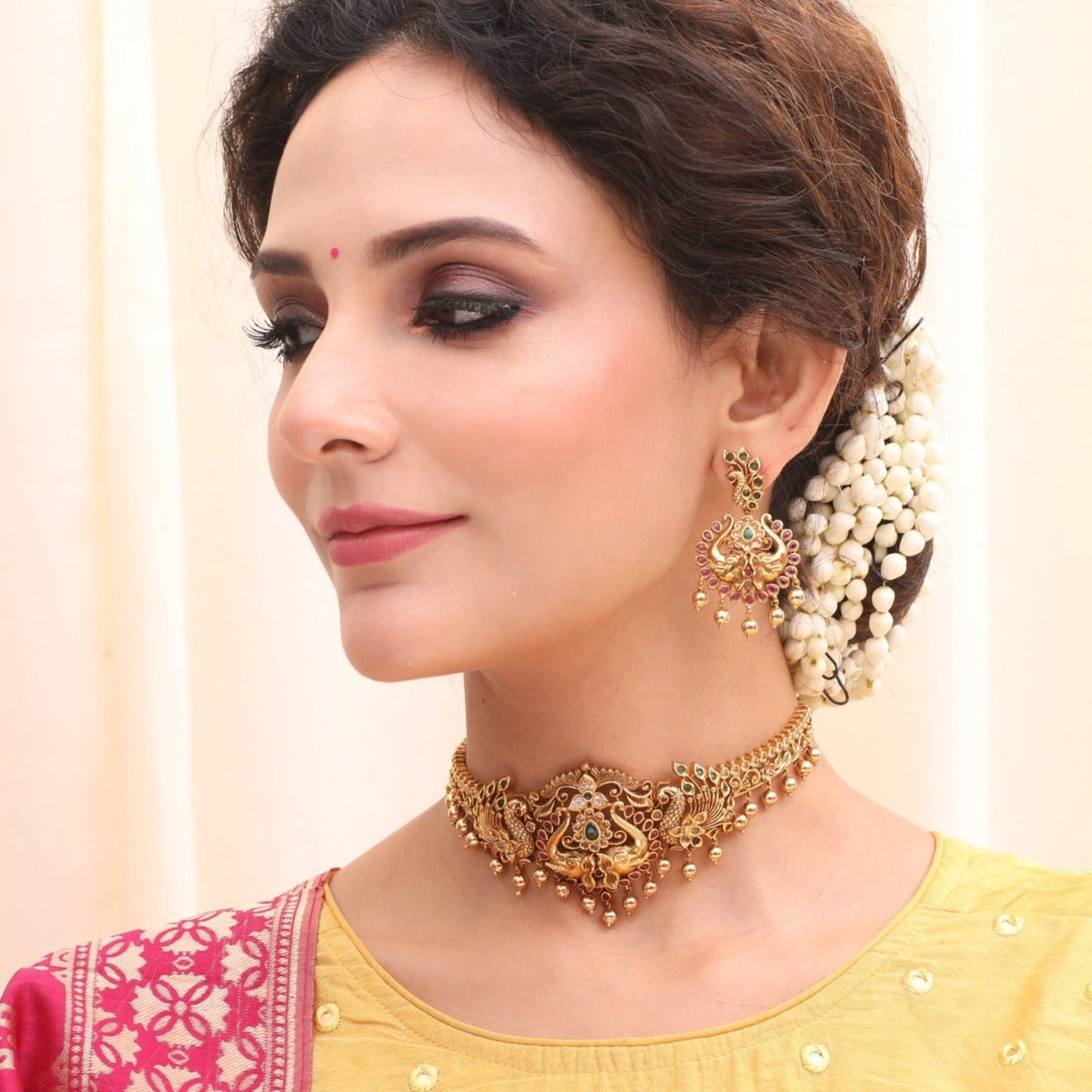 Sadya Antique Choker Set