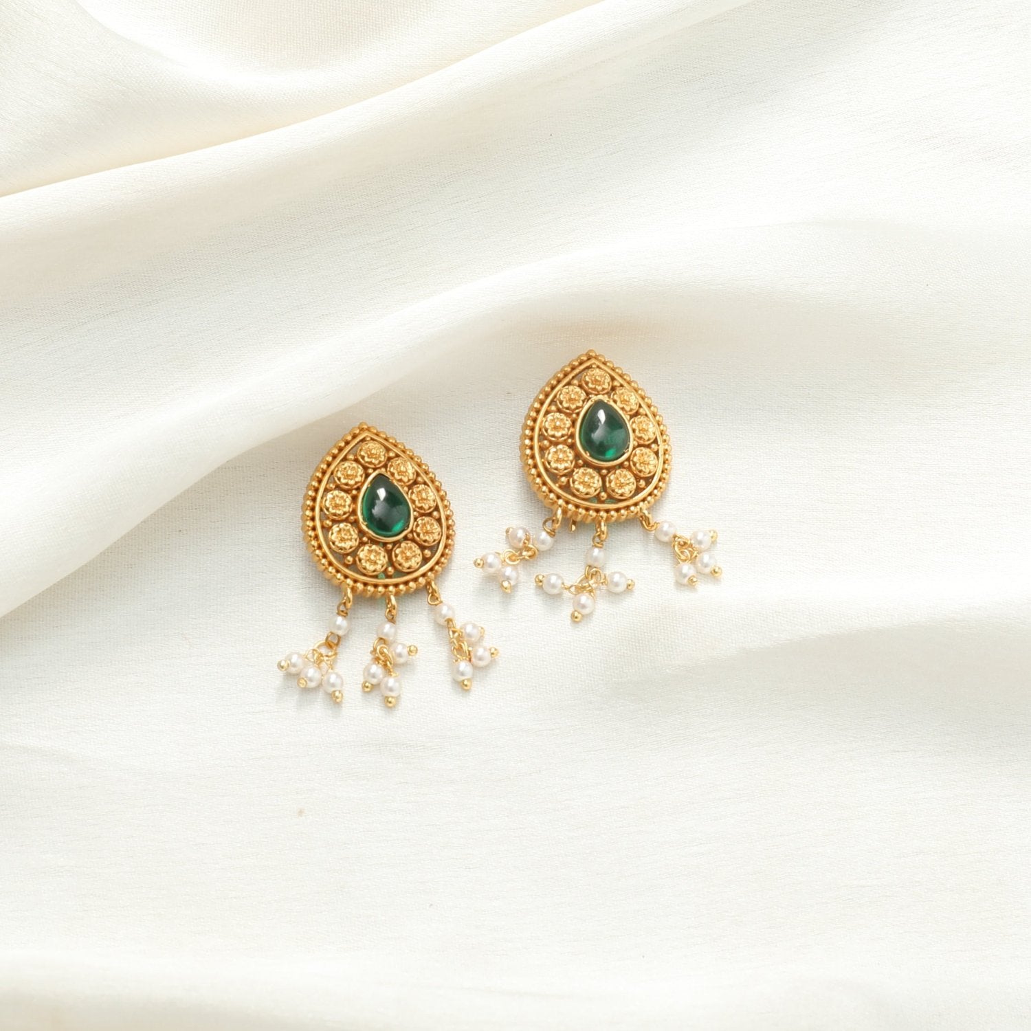 Antique green earrings outlet