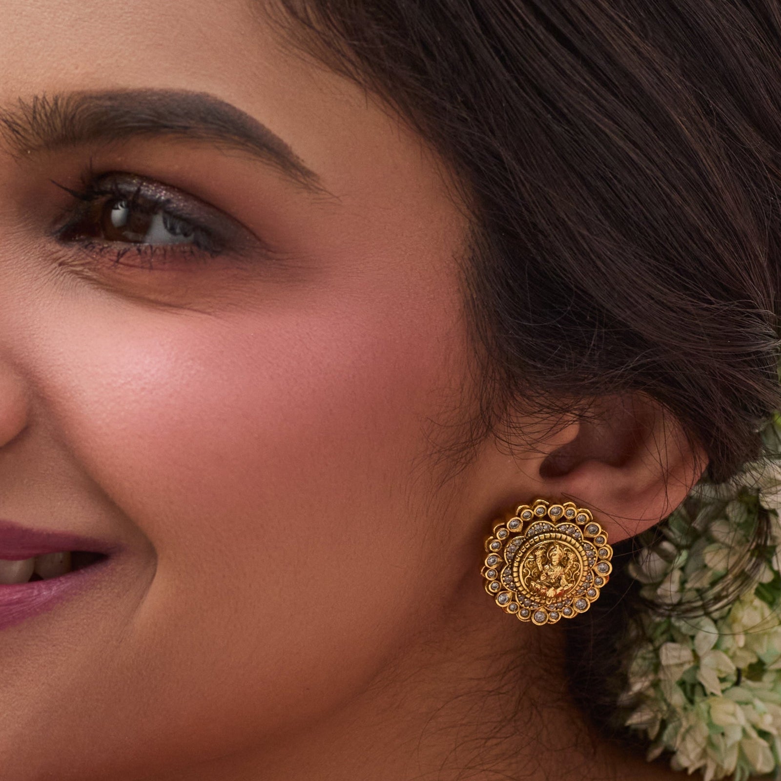 Tanira Antique Stud Earrings