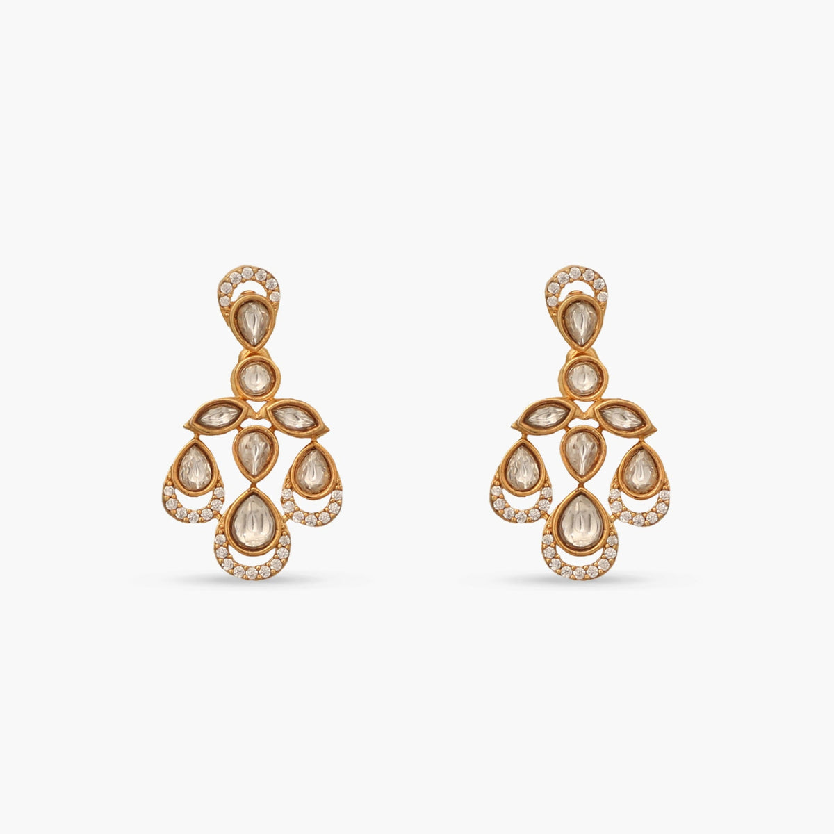 Shyla Kundan Necklace Set
