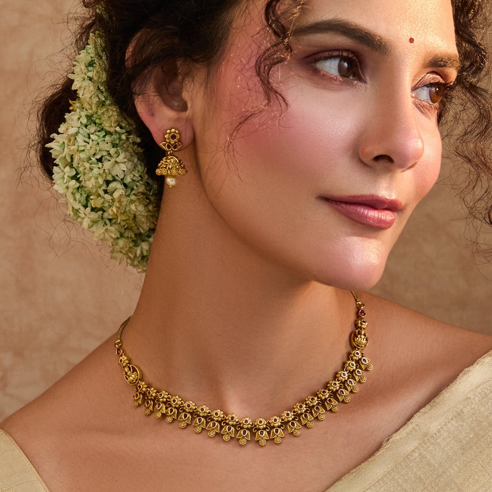 Pragya Red Antique Necklace Set