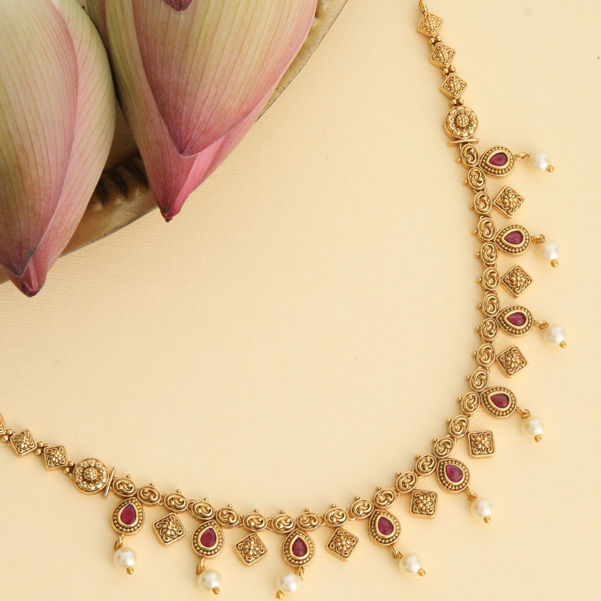 Avika Red Kempu Antique Necklace Set