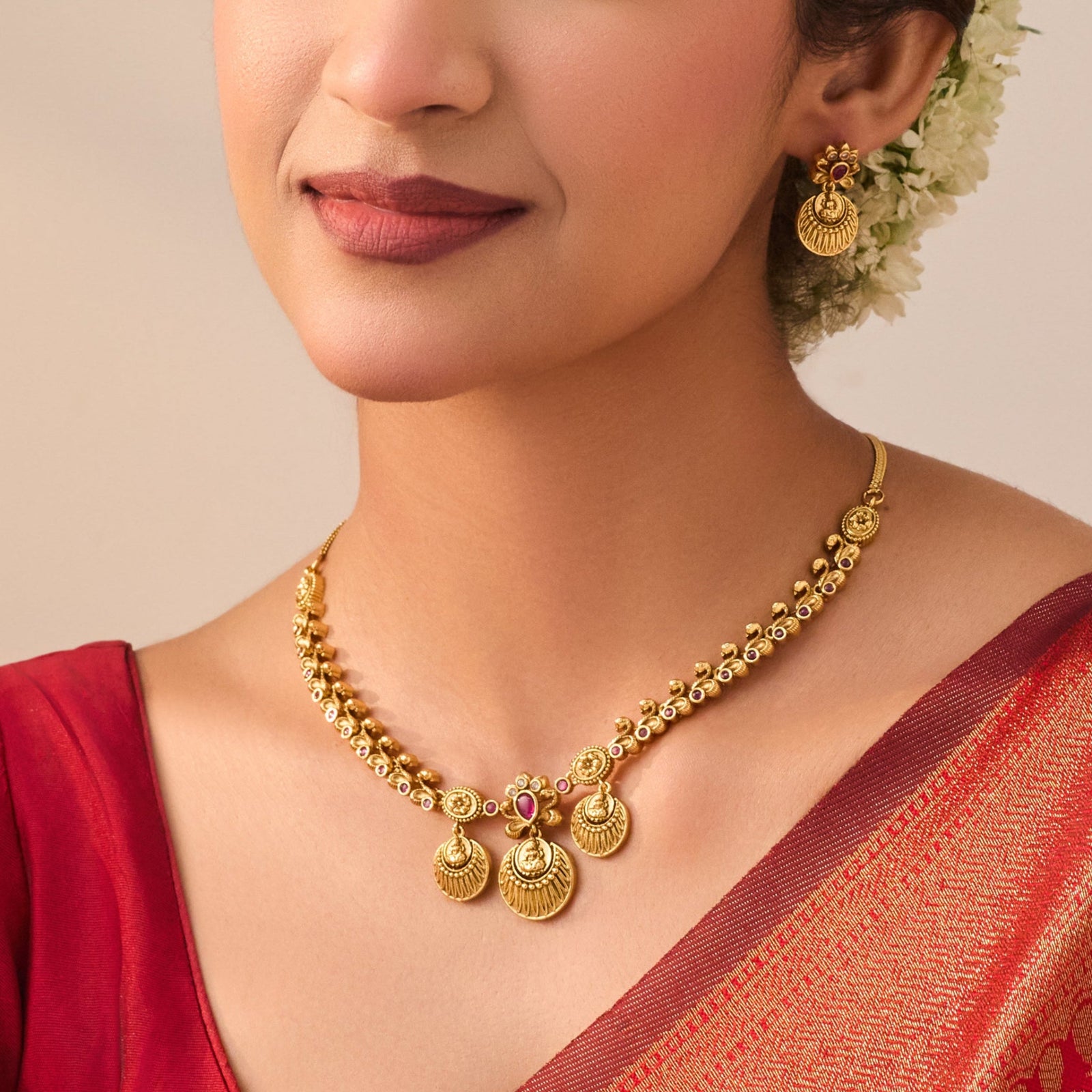 Haripriya Antique Red Kempu Necklace Set