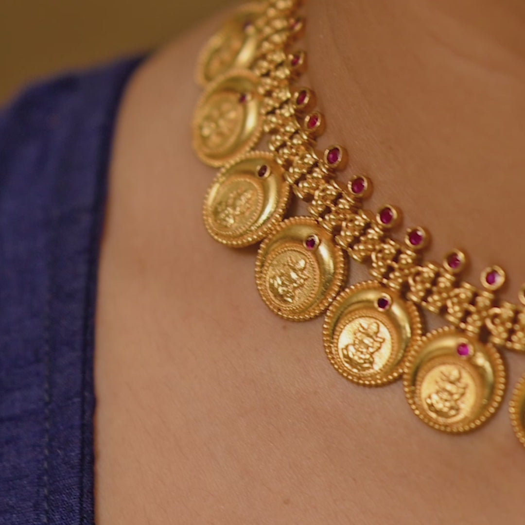 Aaida Antique Necklace Set