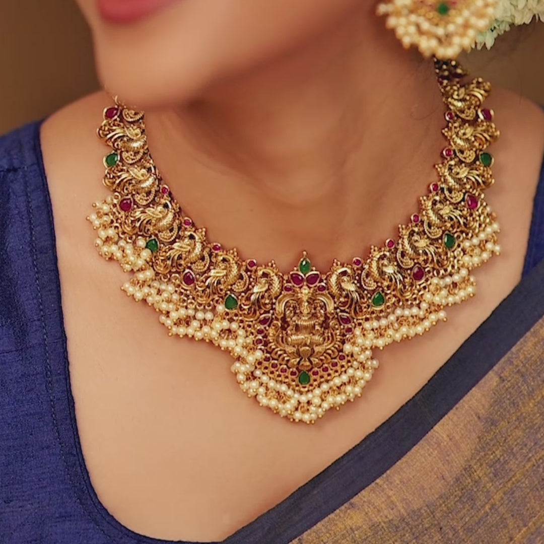 Cira Antique Necklace