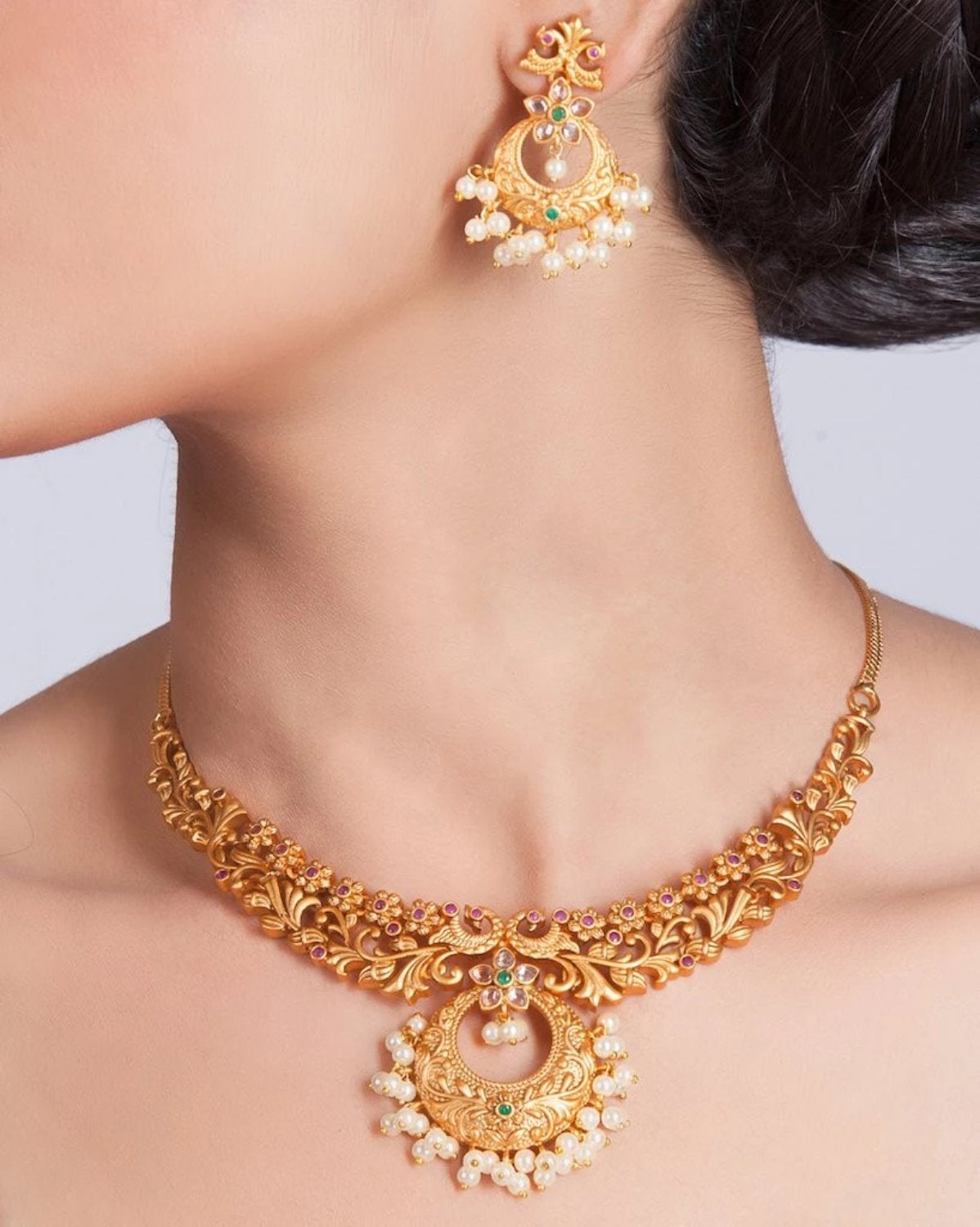 Chahel Antique Necklace Set