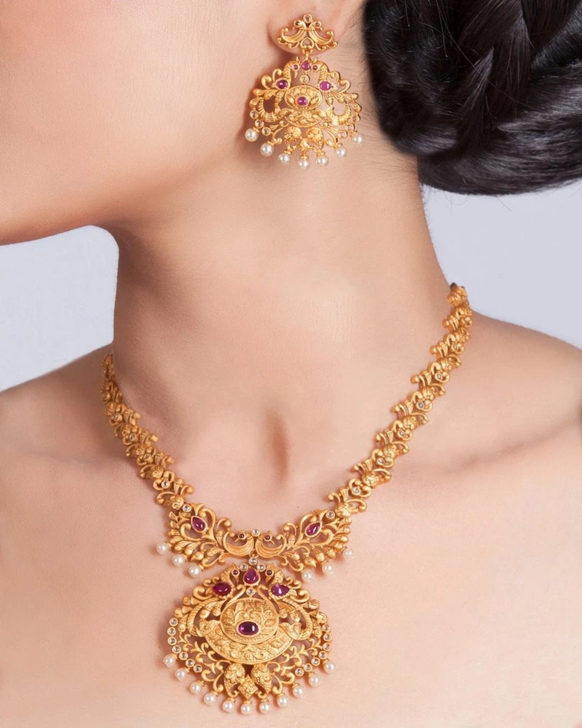 Saroja Antique Necklace Set