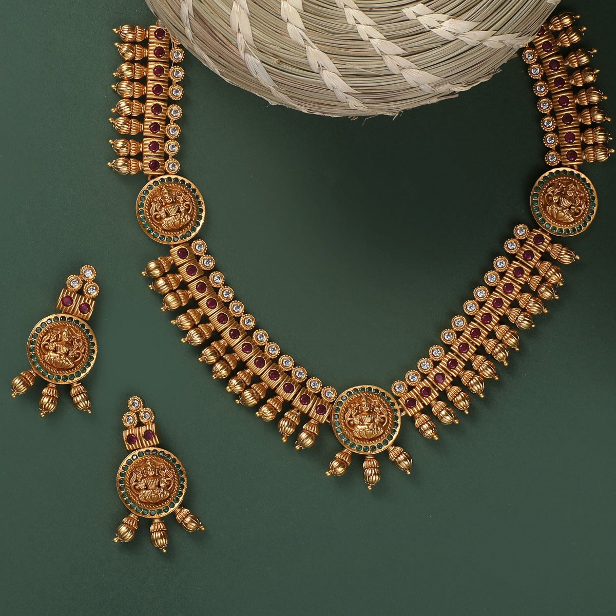 Antique Necklaces | Art of Gold Jewellery, Coimbatore