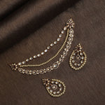 Naviya Kundan Necklace Set