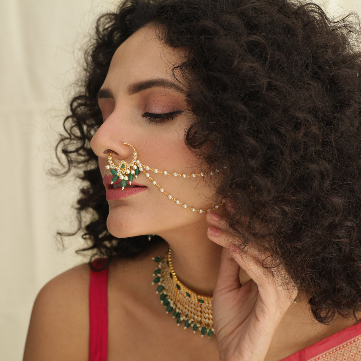 Ogan Kundan Nose Ring 