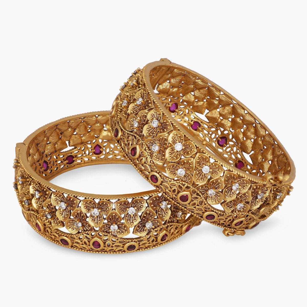 Greca Bangle Bracelet Gold | Versace US